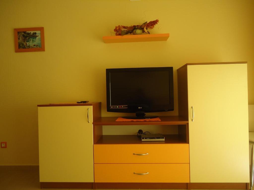 Villa Grgo Apartments Тучепи Номер фото