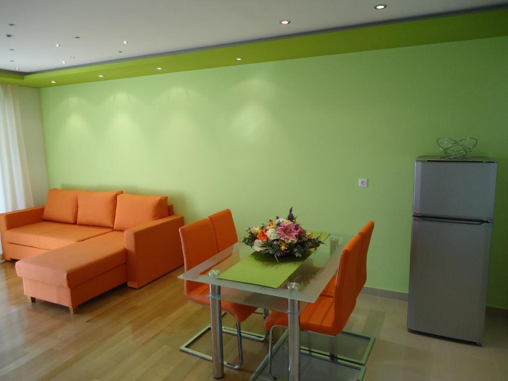Villa Grgo Apartments Тучепи Номер фото