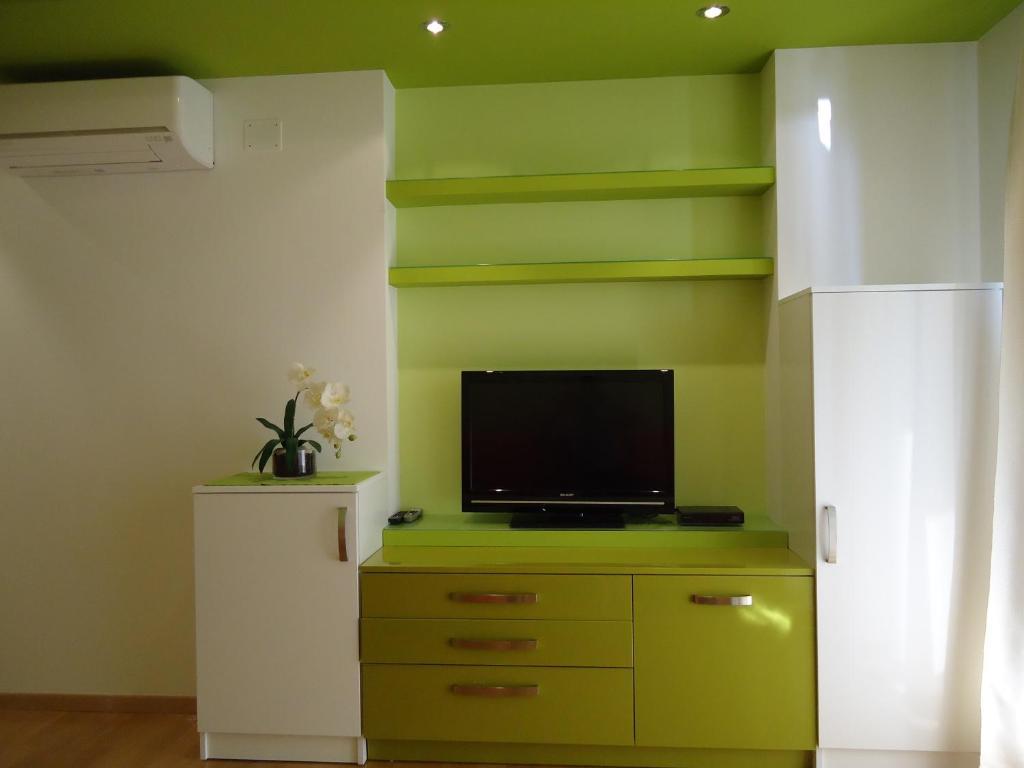 Villa Grgo Apartments Тучепи Номер фото